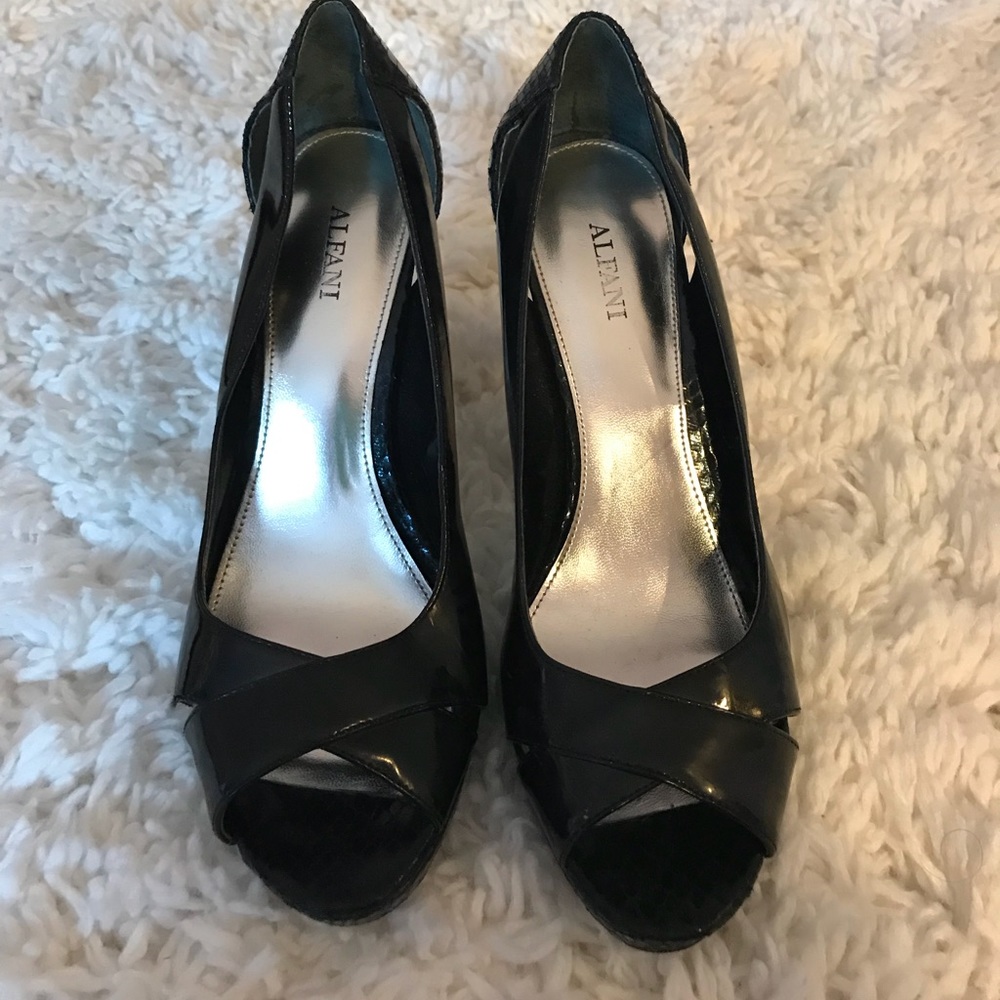 Alfani heels size 7